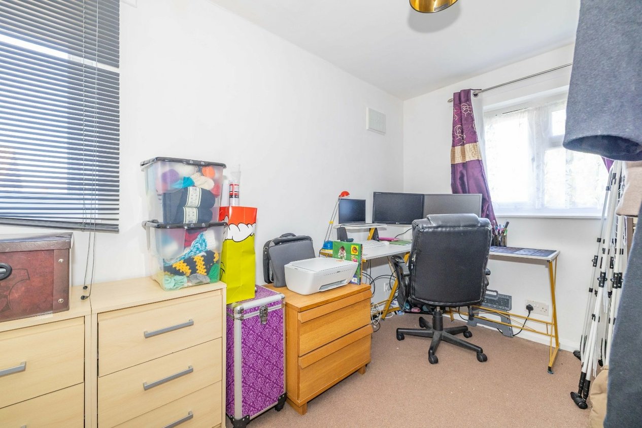 Properties For Sale in Pomfret Road Chartham
