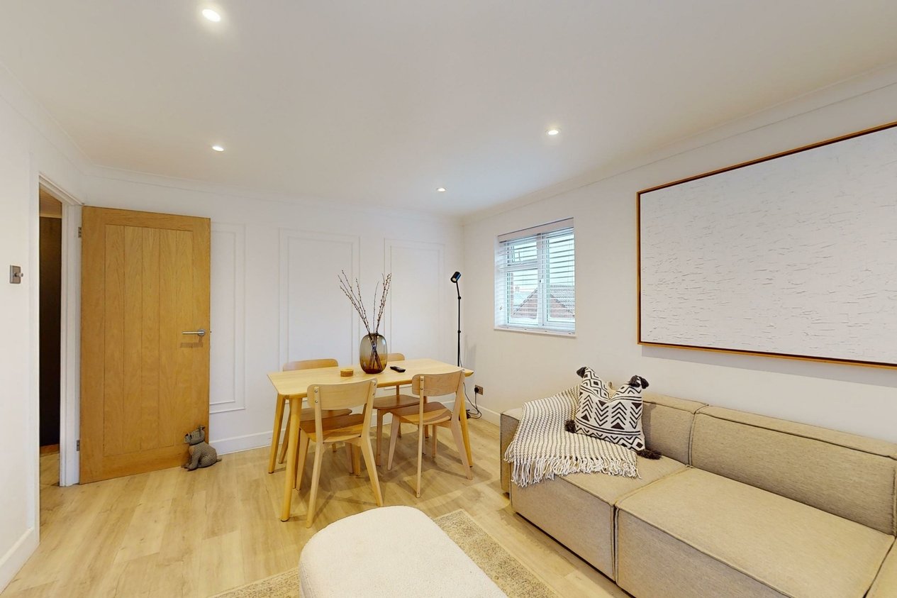 Properties Sold in Pomfret Road Chartham