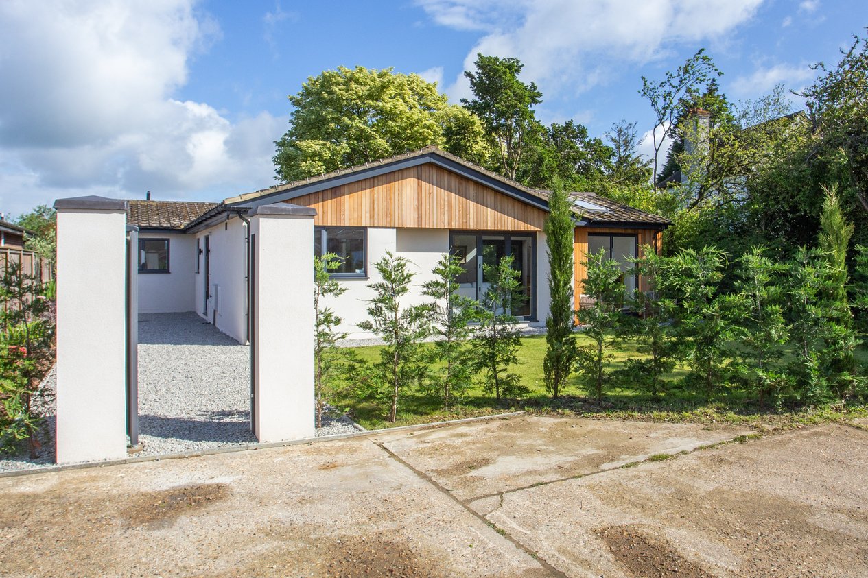 Properties For Sale in Popes Lane Canterbury