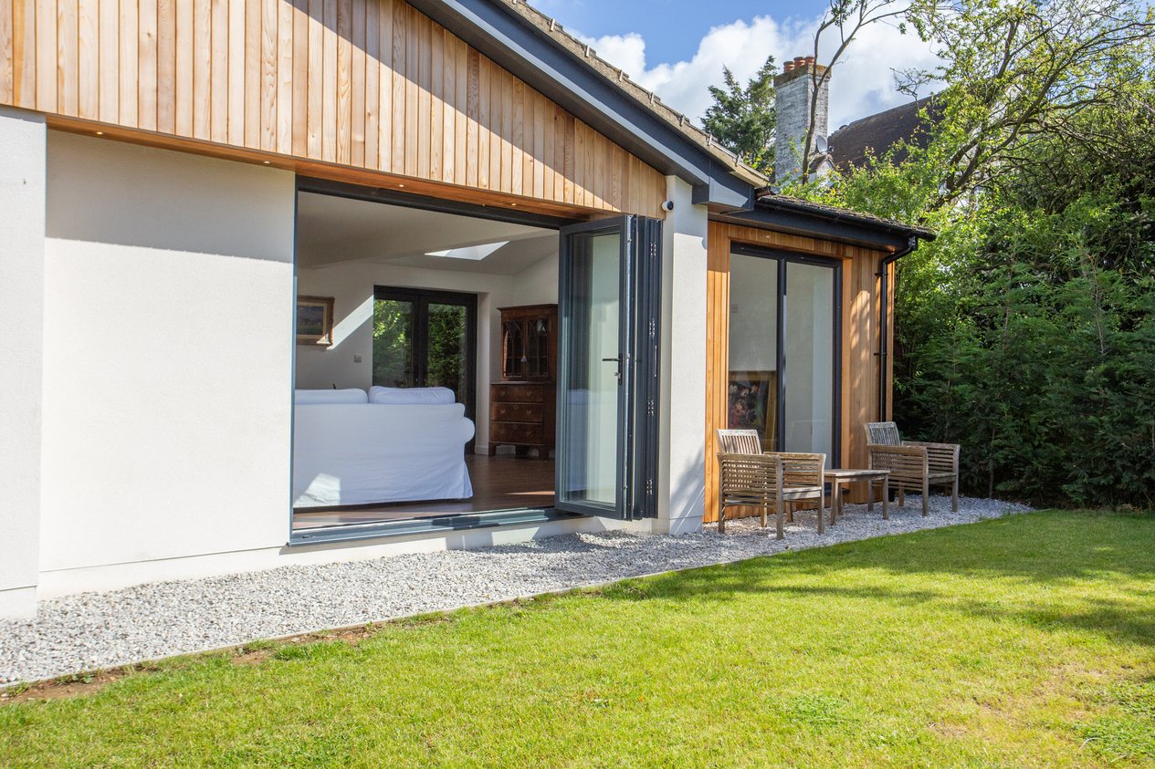 Properties For Sale in Popes Lane Canterbury