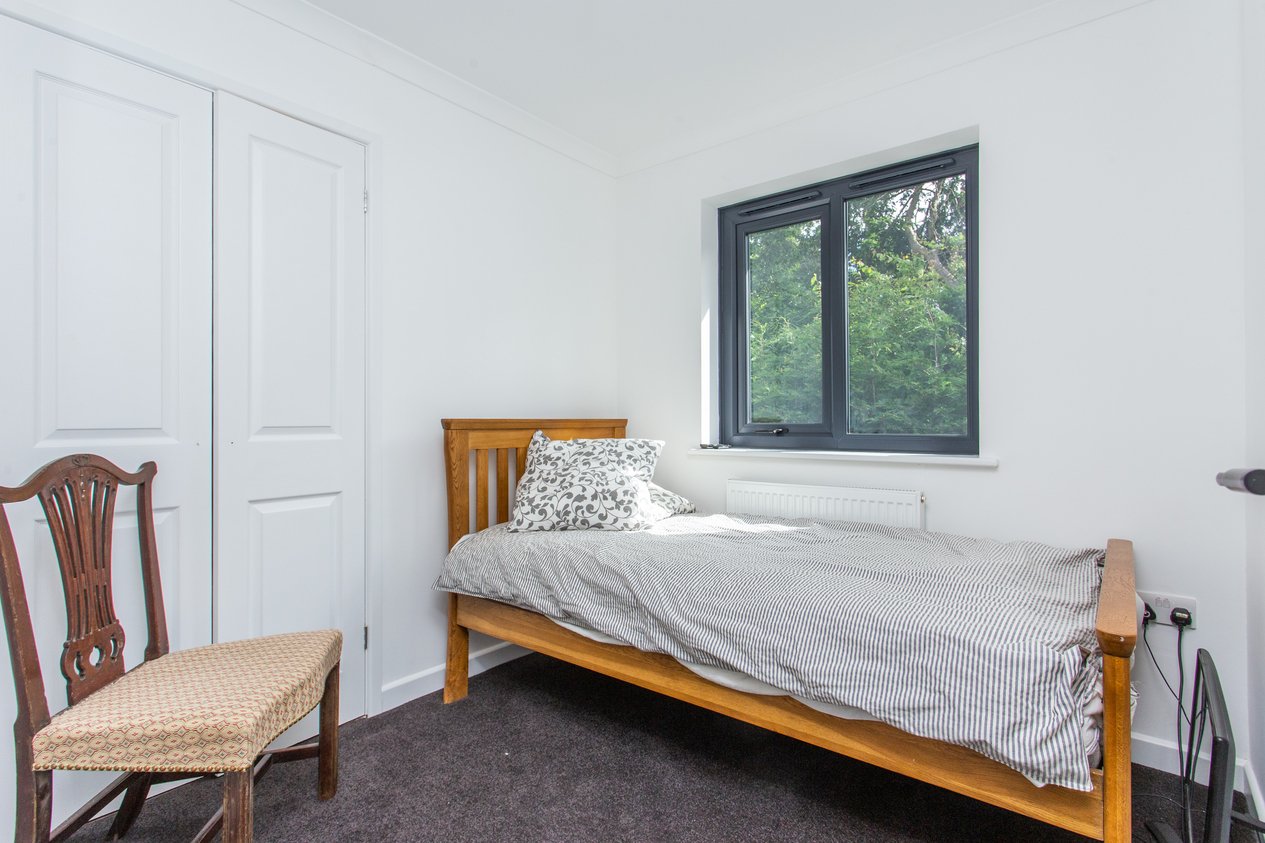 Properties For Sale in Popes Lane Canterbury