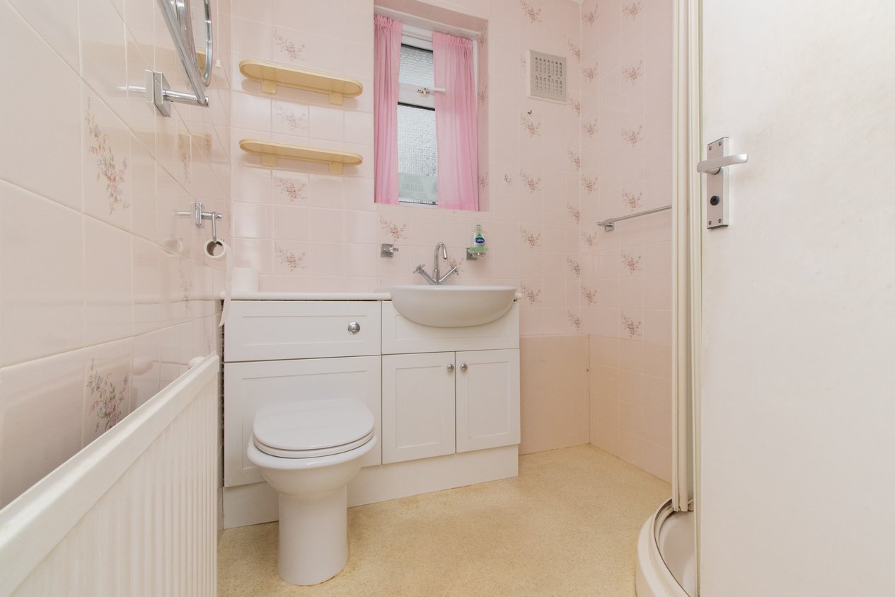 Properties Under Offer in Poplar Drive Herne Bay