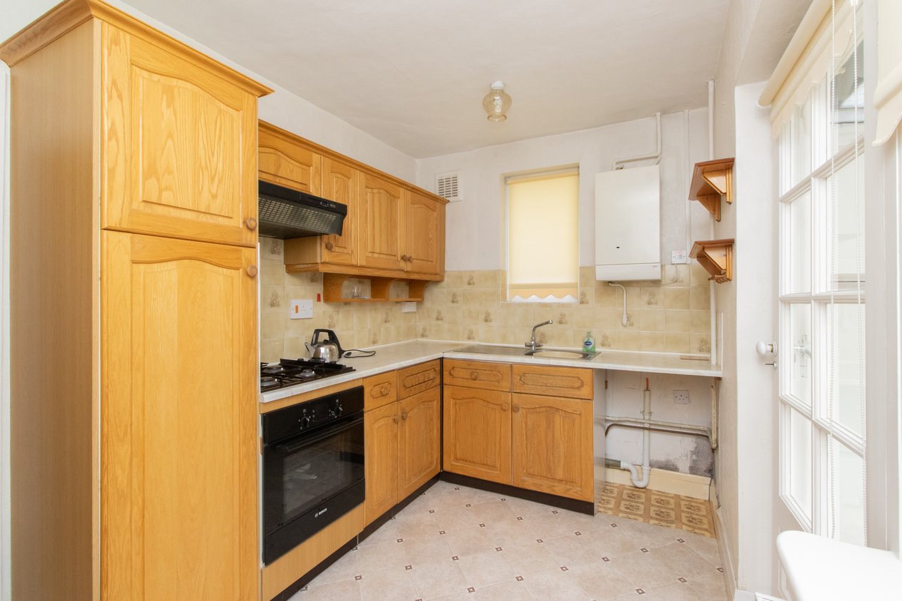Properties Under Offer in Poplar Drive Herne Bay