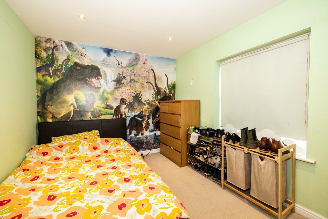 Properties For Sale in Poppy Mead Ashford