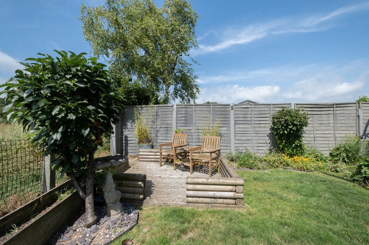 Properties For Sale in Prescott Close Guston