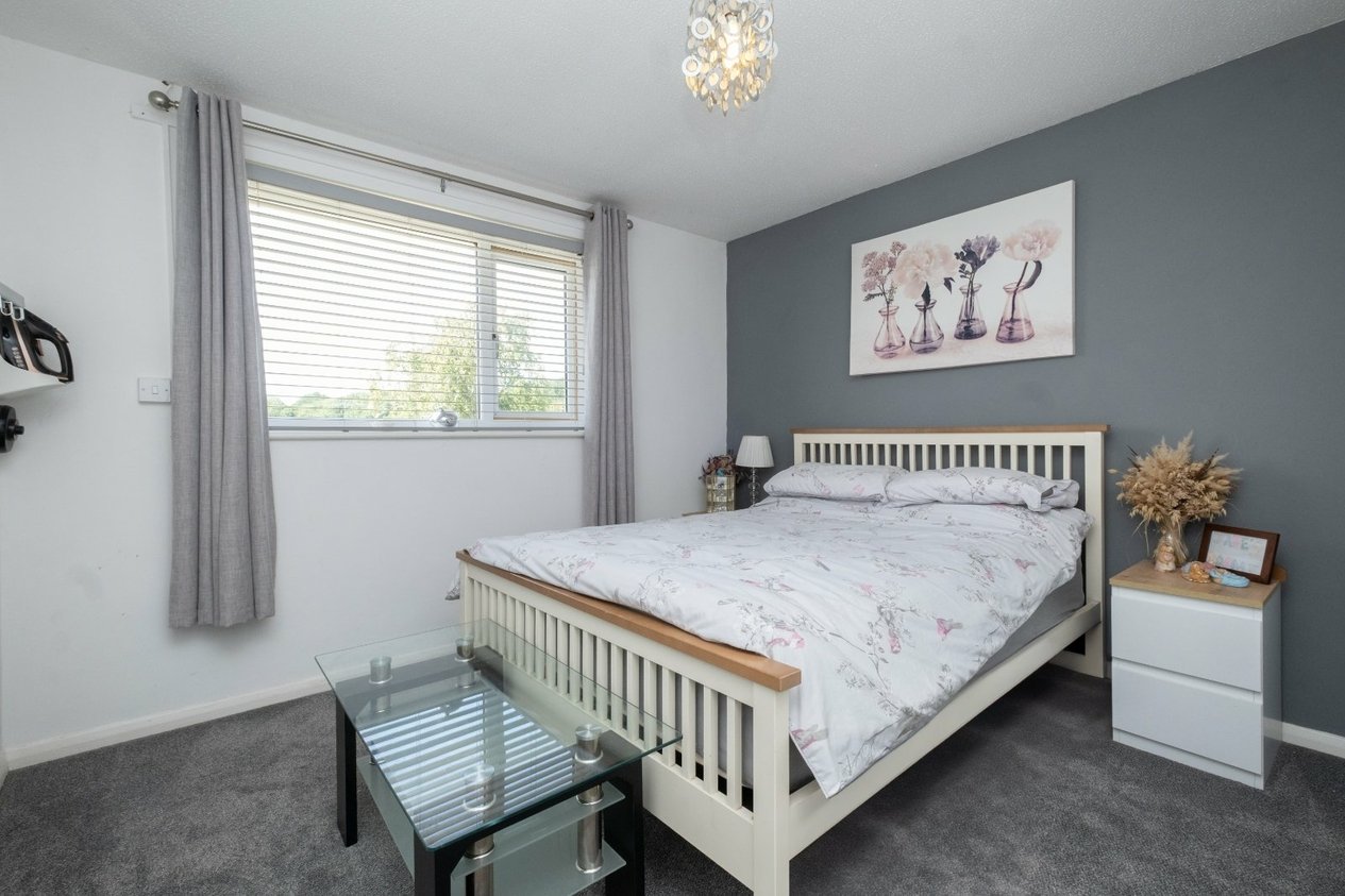 Properties For Sale in Prescott Close Guston