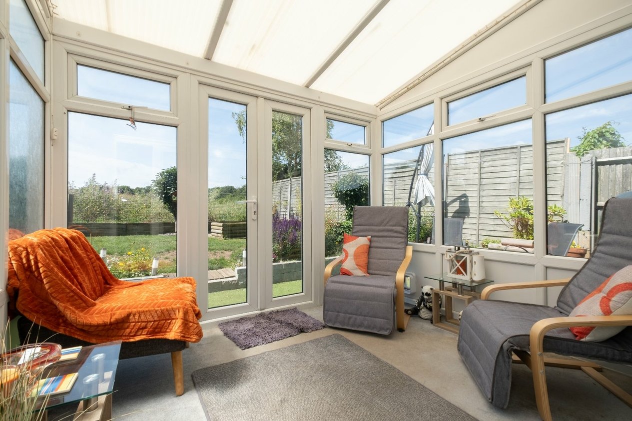 Properties For Sale in Prescott Close Guston