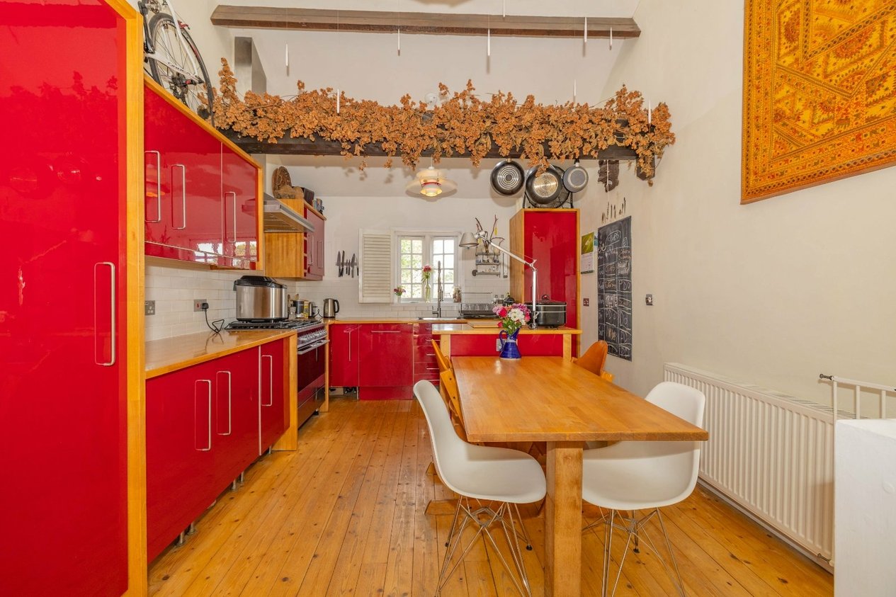Properties For Sale in Preston Malthouse, St. Johns Road Faversham