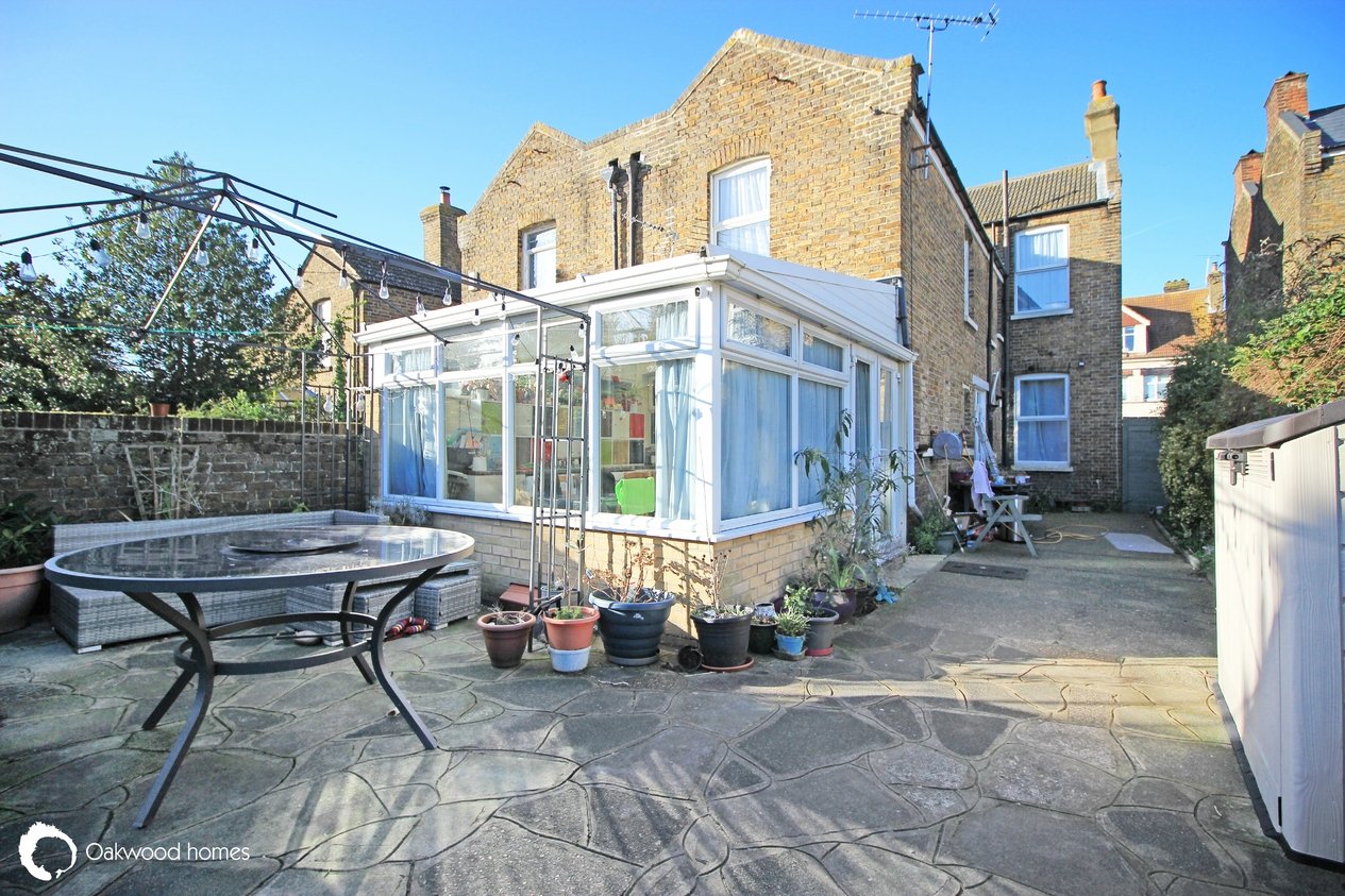 Properties For Sale in Prices Avenue Cliftonville