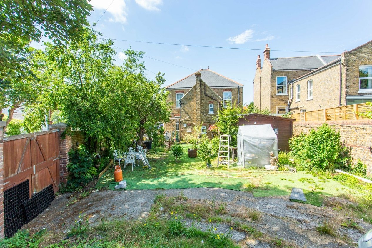 Properties For Sale in Prices Avenue Margate