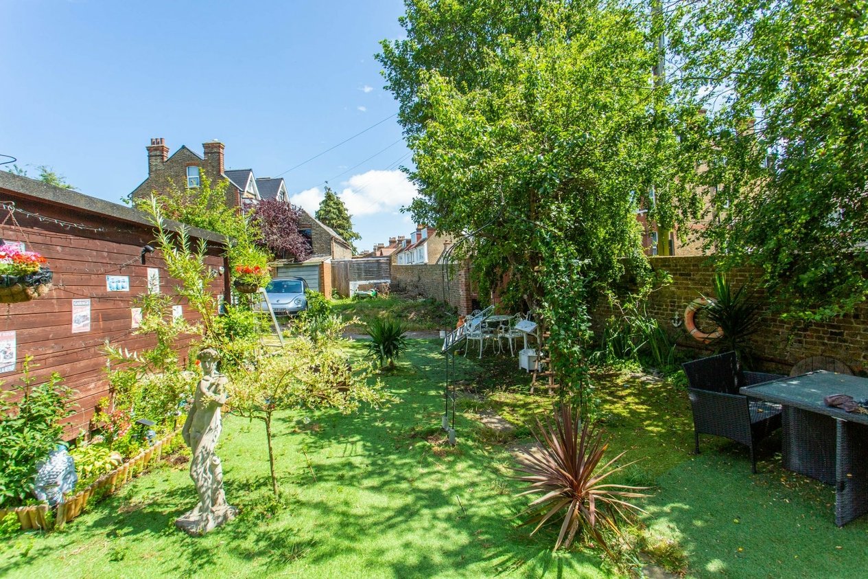Properties For Sale in Prices Avenue Margate
