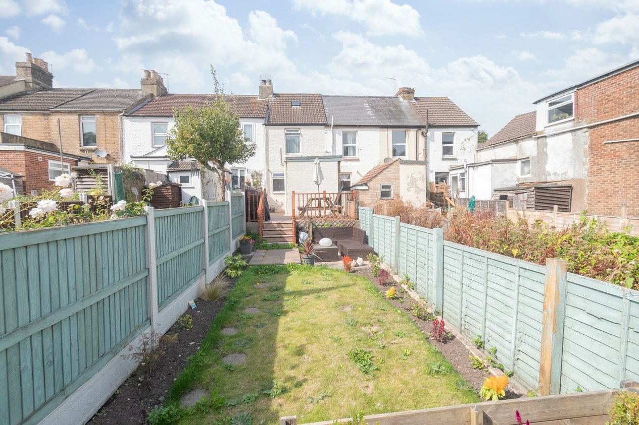 Properties Sold Subject To Contract in Primrose Road  Dover