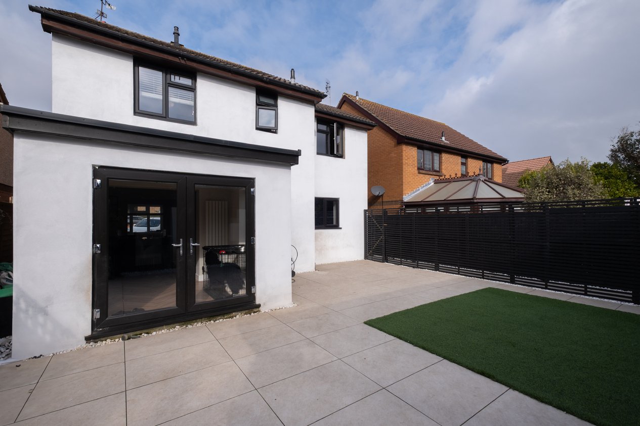 Properties For Sale in Primrose Way Whitstable