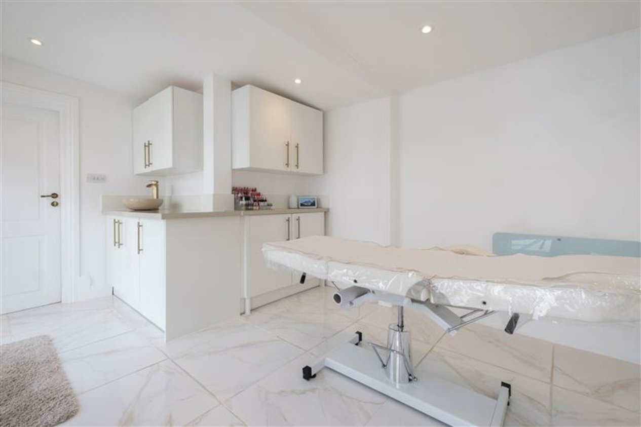 Properties For Sale in Primrose Way Whitstable