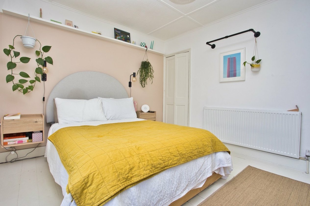 Properties For Sale in Princes Street Deal