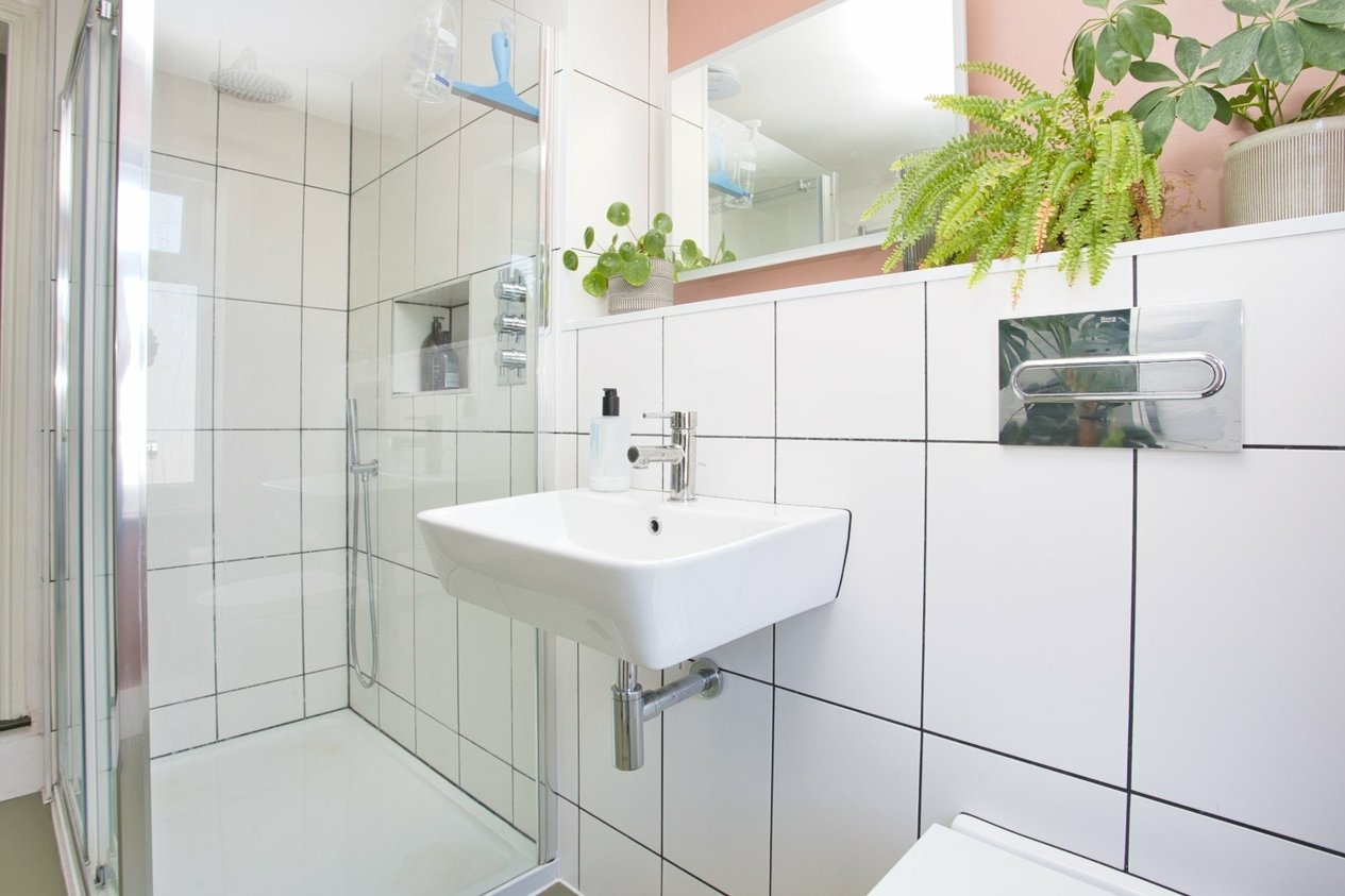 Properties For Sale in Princes Street Deal