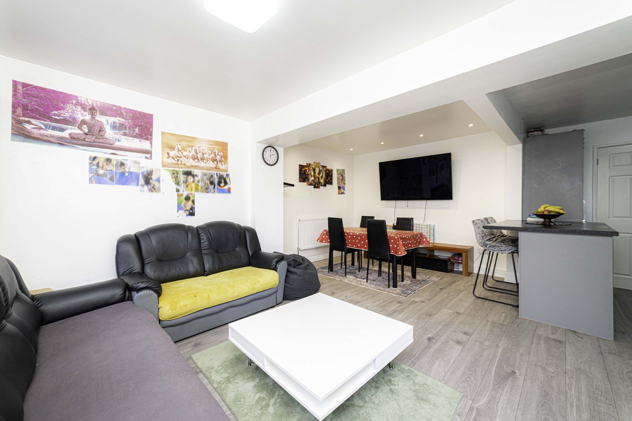 Properties Under Offer in Prioress Road Canterbury