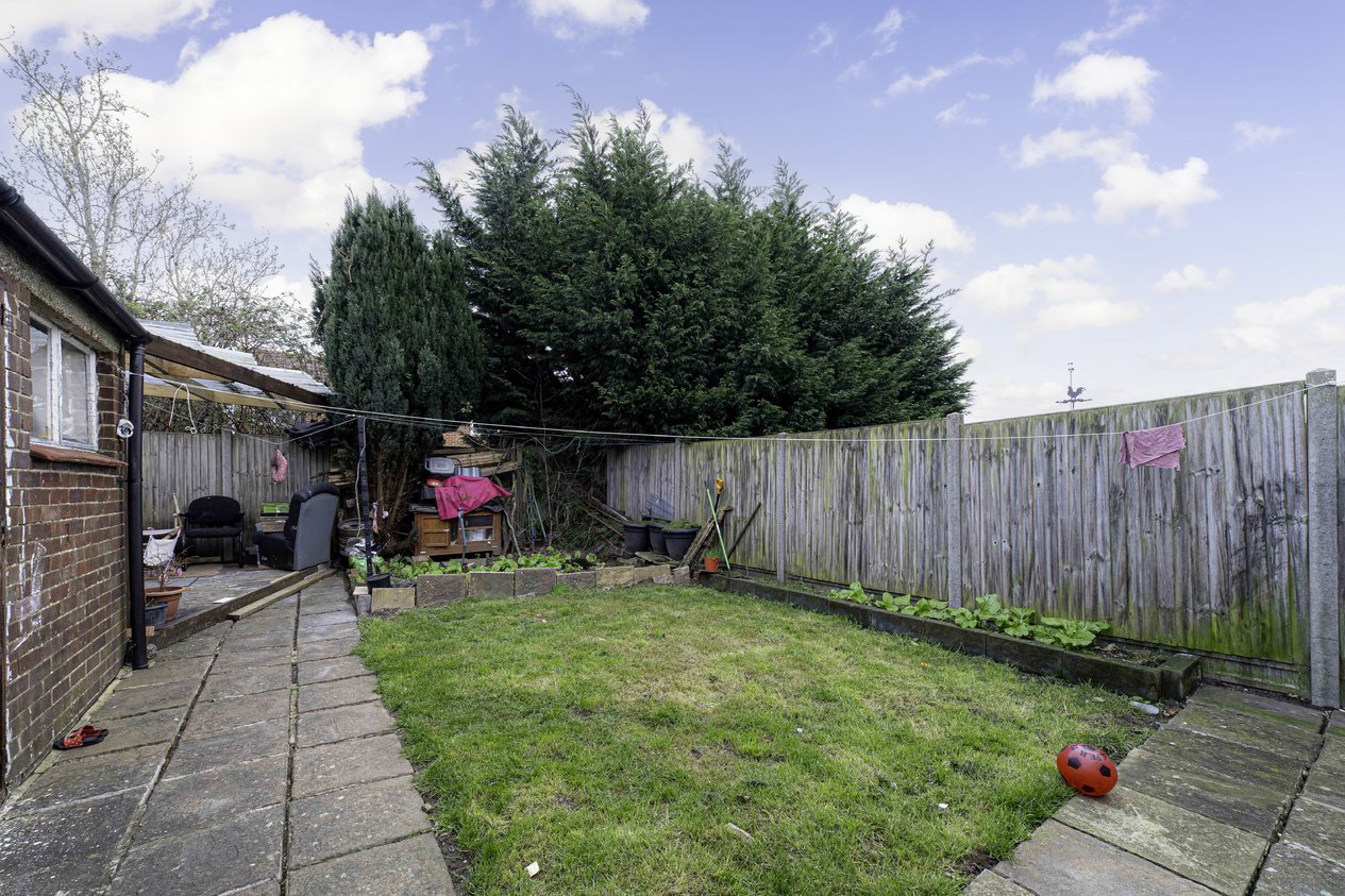 Properties Under Offer in Prioress Road Canterbury
