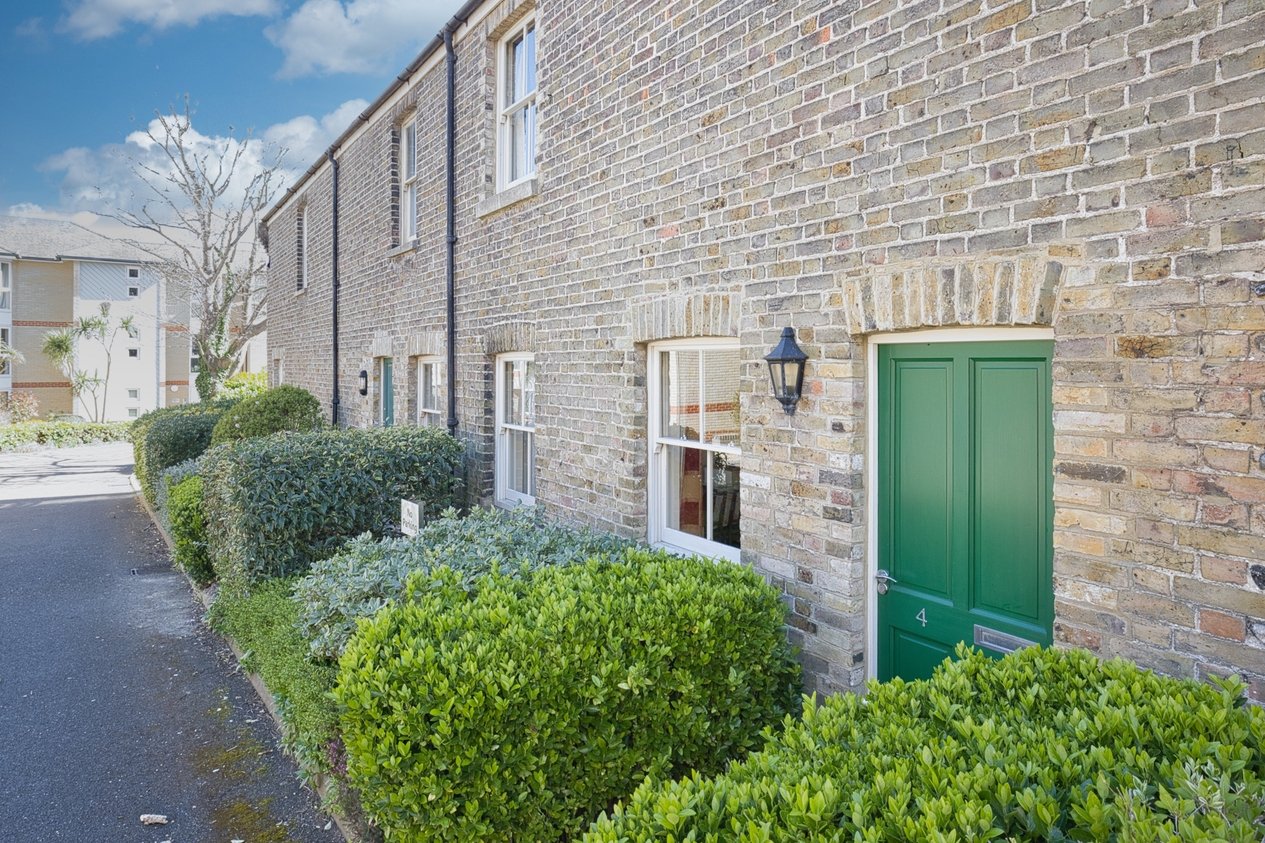 Properties For Sale in Priory Courtyard Ramsgate