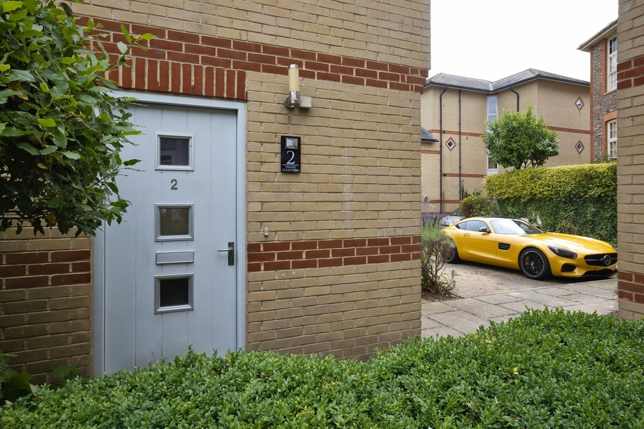 Properties For Sale in Priory Courtyard Ramsgate