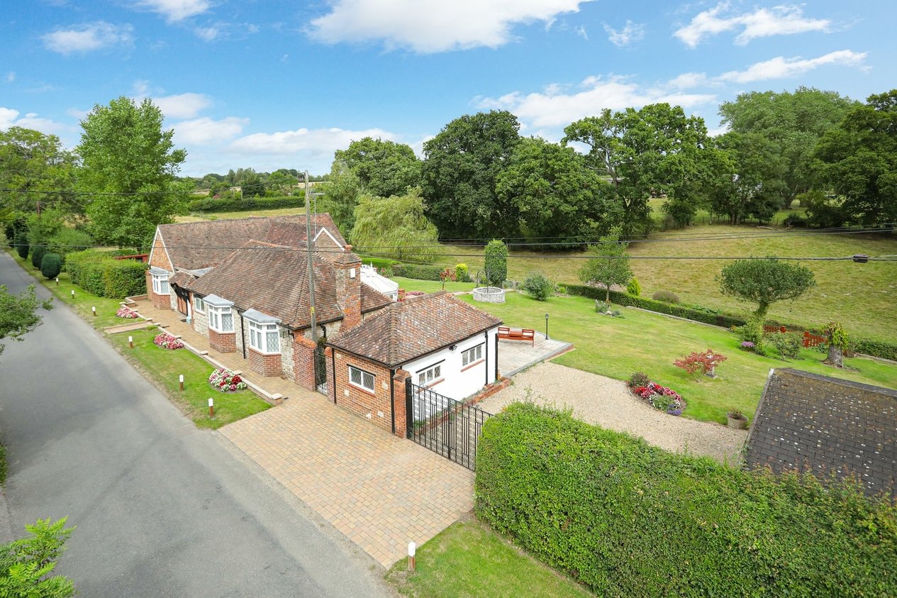 Properties For Sale in Priory Road  Bilsington