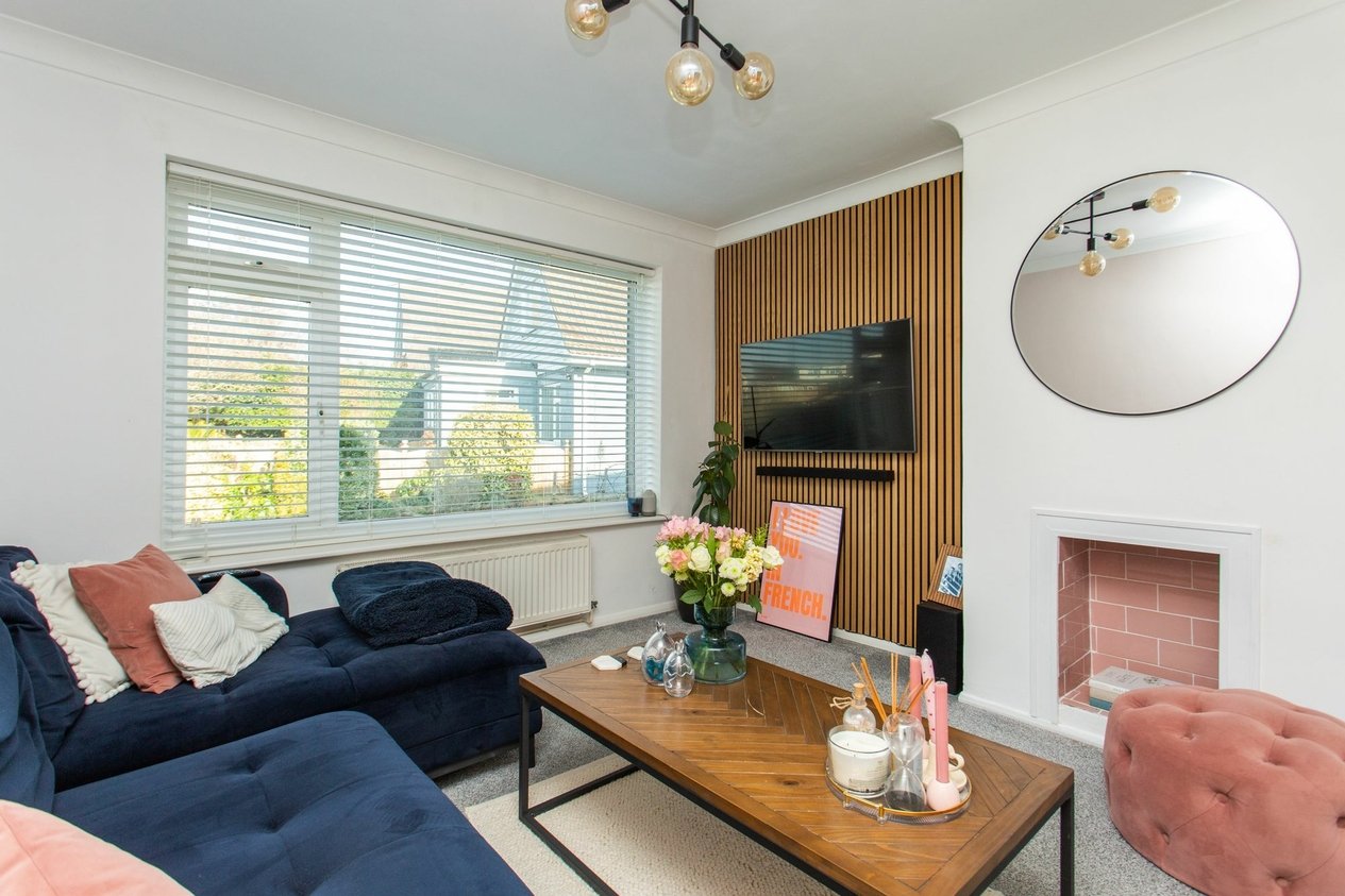 Properties For Sale in Prospect Gardens  Minster