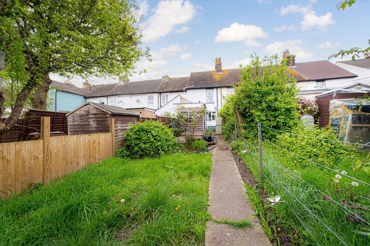 Properties Sold Subject To Contract in Providence Street  Ashford