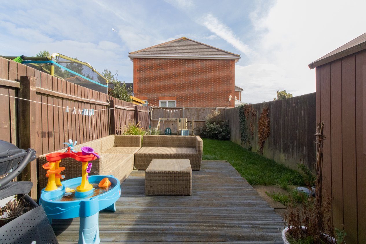 Properties Under Offer in Puffin Road Herne Bay