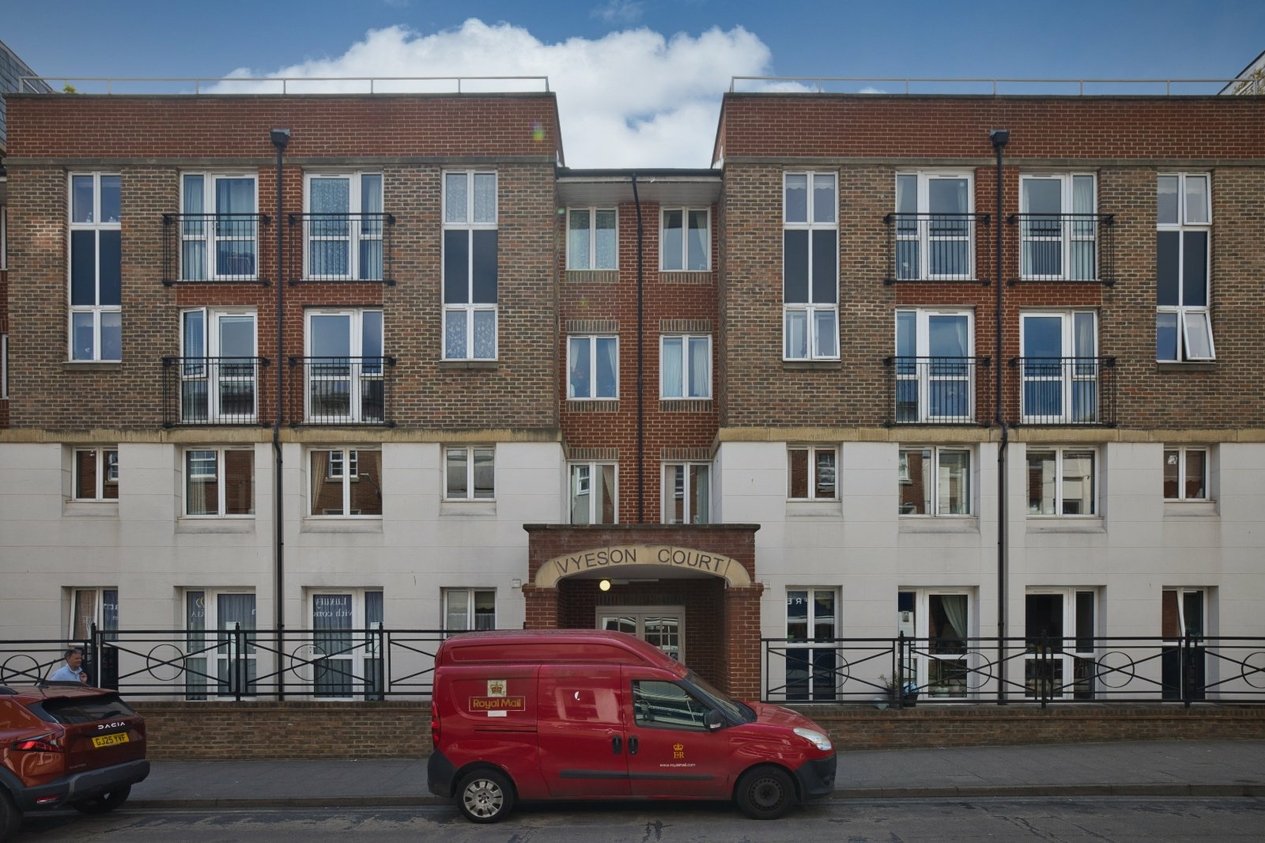 Properties For Sale in Queen Street Ramsgate