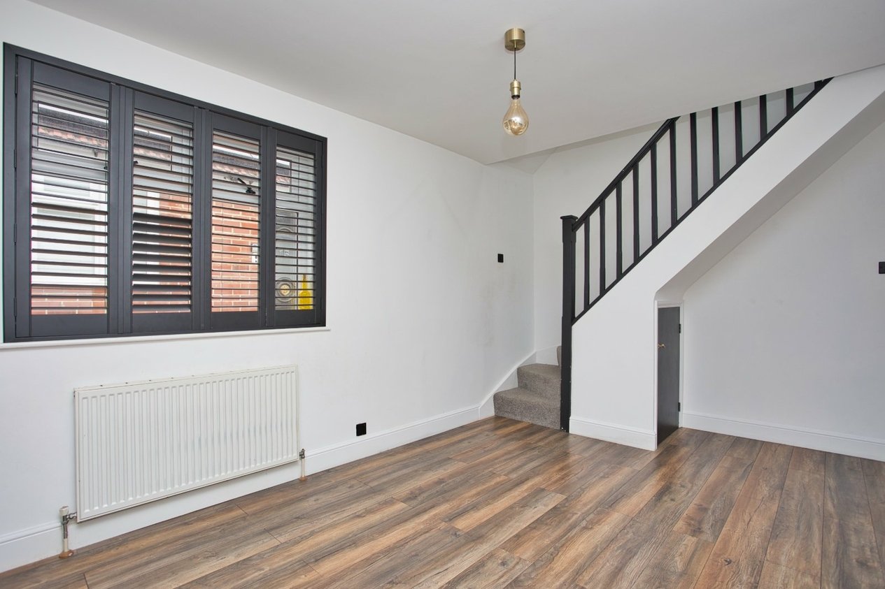 Properties For Sale in Queens Avenue Dover
