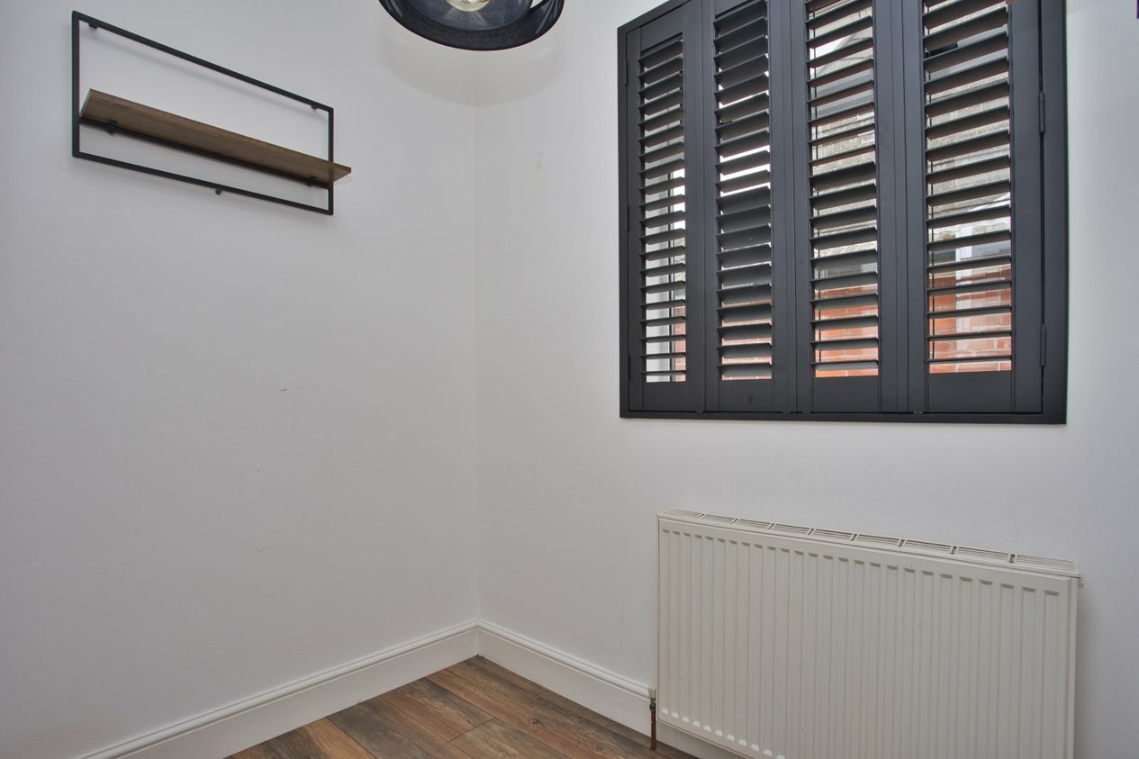 Properties For Sale in Queens Avenue Dover