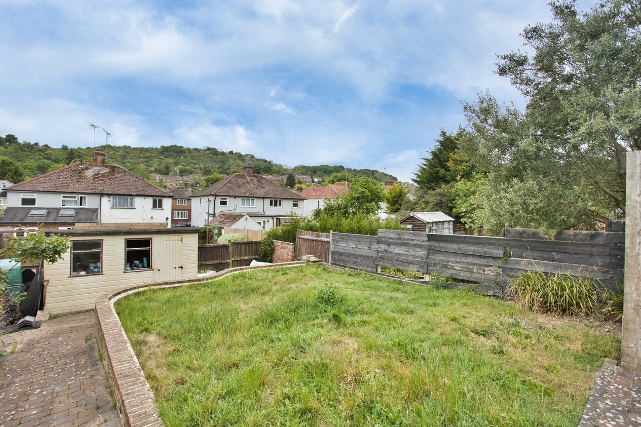 Properties For Sale in Queens Avenue Dover