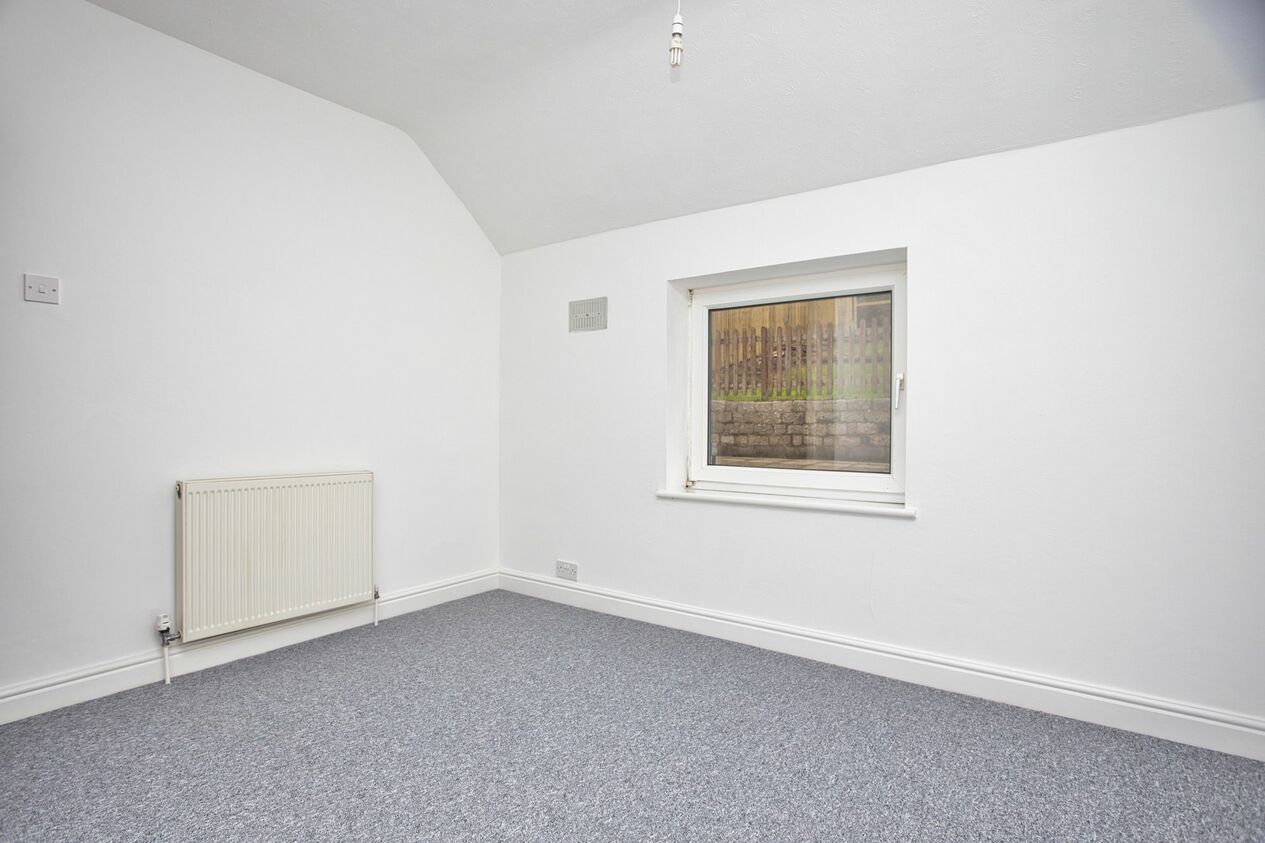 Properties For Sale in Queens Avenue  Dover