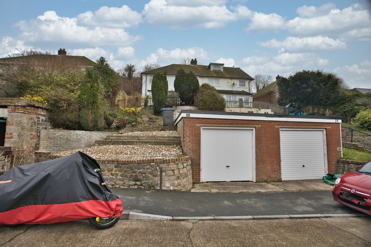 Properties For Sale in Queens Avenue  Dover