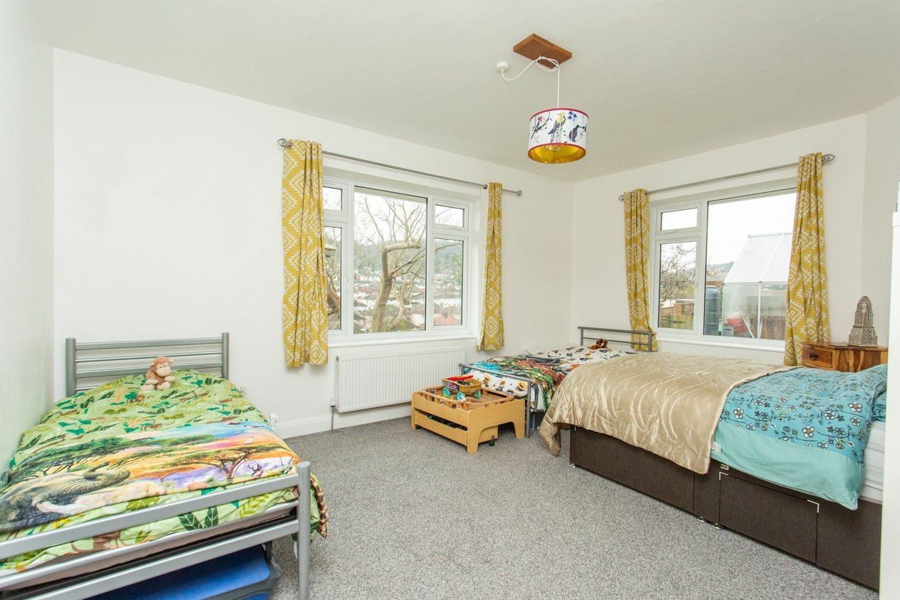 Properties For Sale in Queens Avenue  Dover