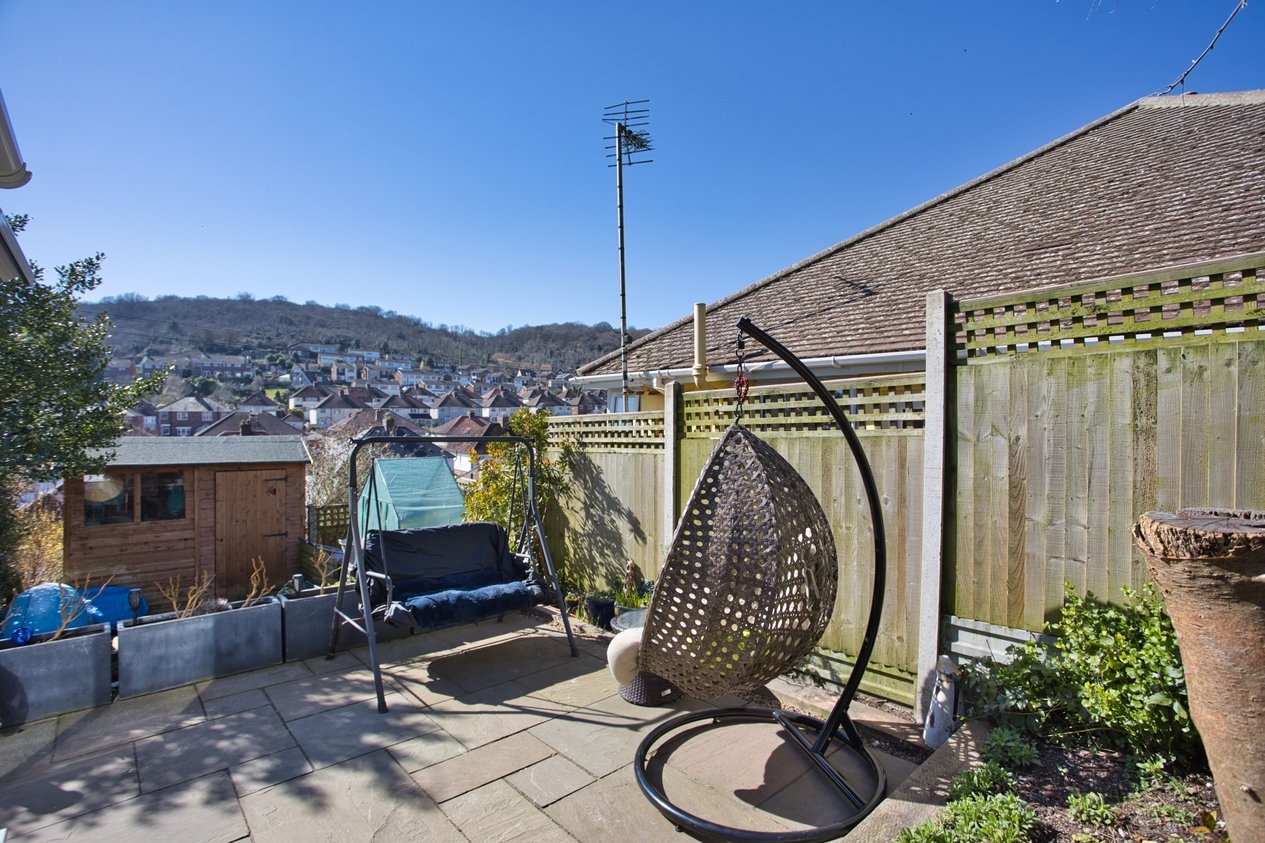 Properties For Sale in Queens Avenue Dover