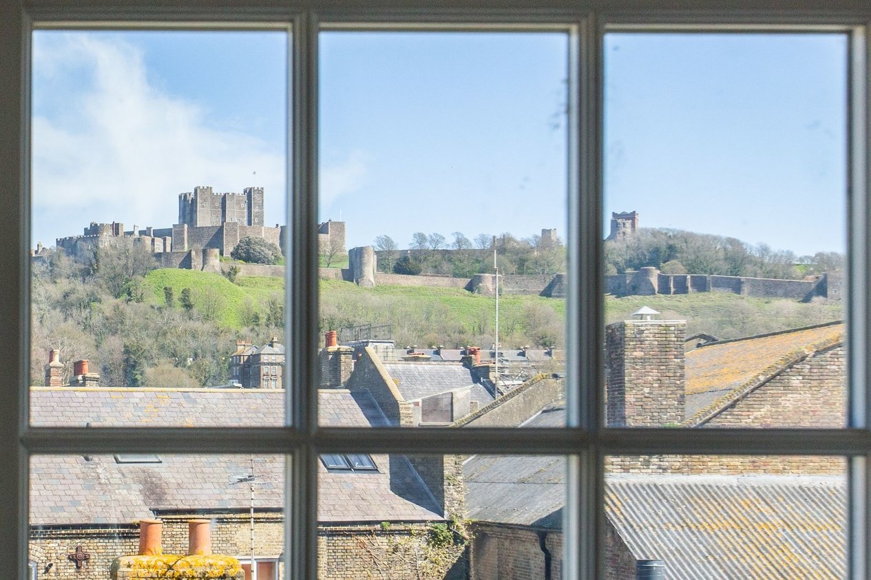 Properties For Sale in Queens Courtyard  Dover