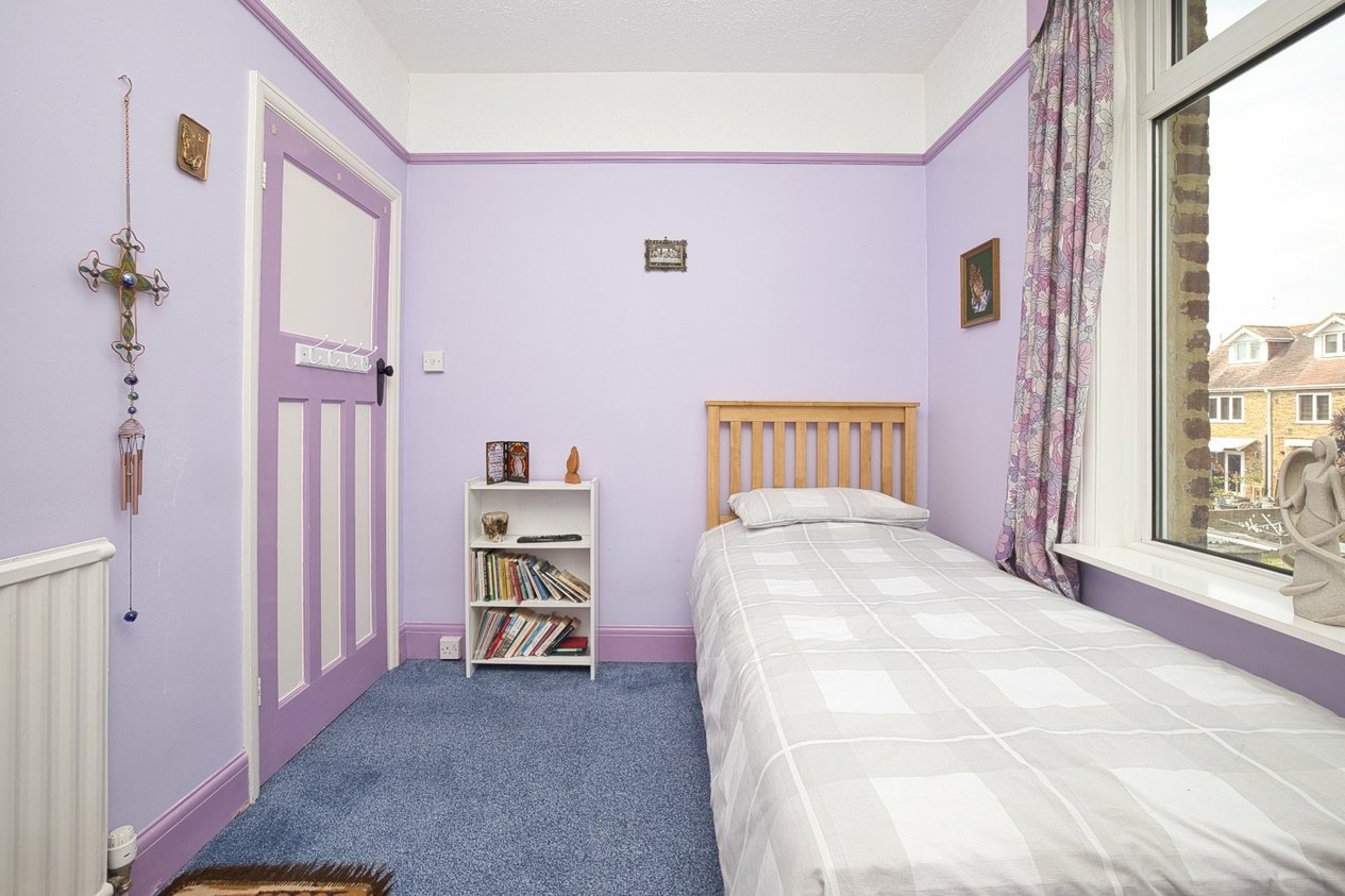 Properties Under Offer in Queens Gate Road Ramsgate