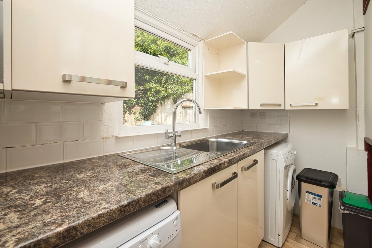 Properties Under Offer in Queens Gate Road Ramsgate