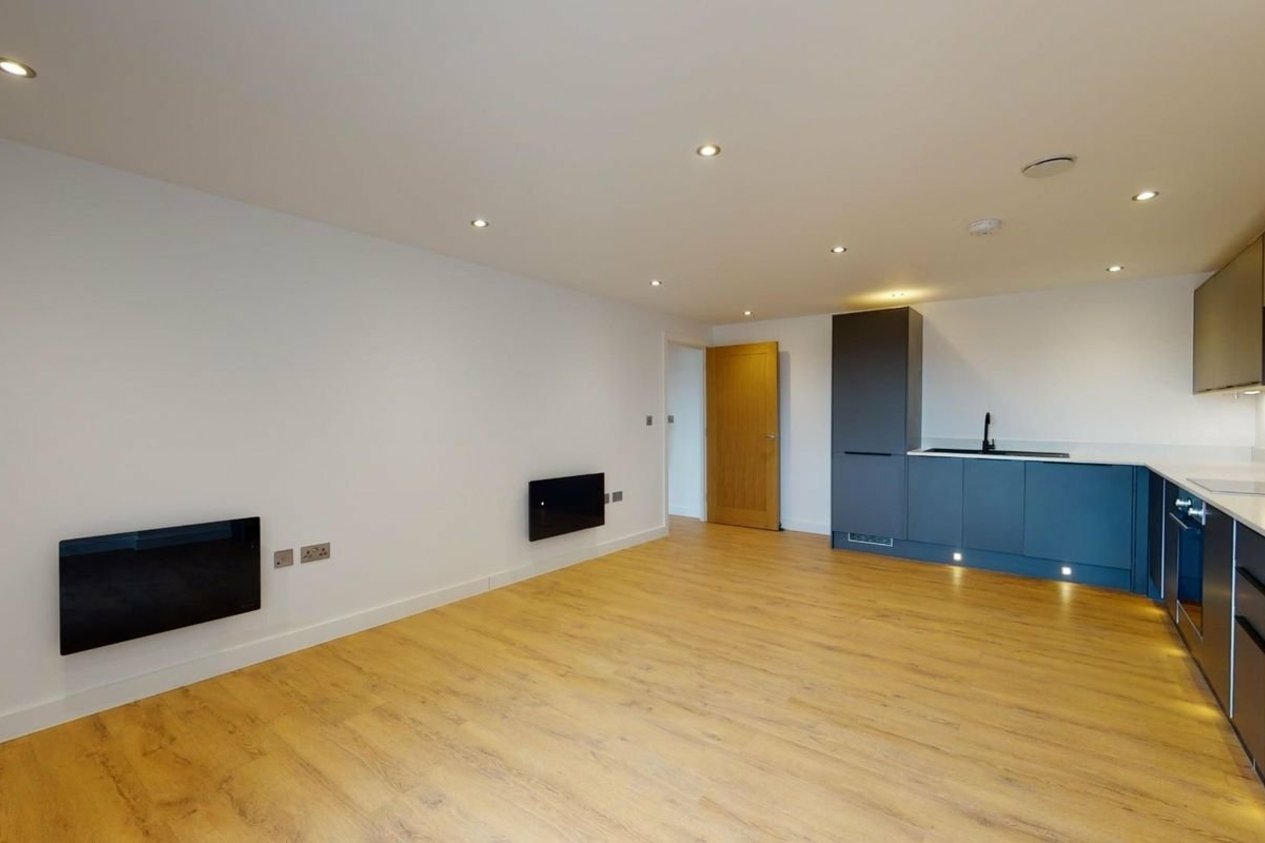 Properties Under Offer in Queensbridge Drive Cavendish Street