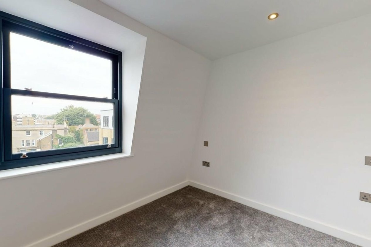 Properties Under Offer in Queensbridge Drive Cavendish Street