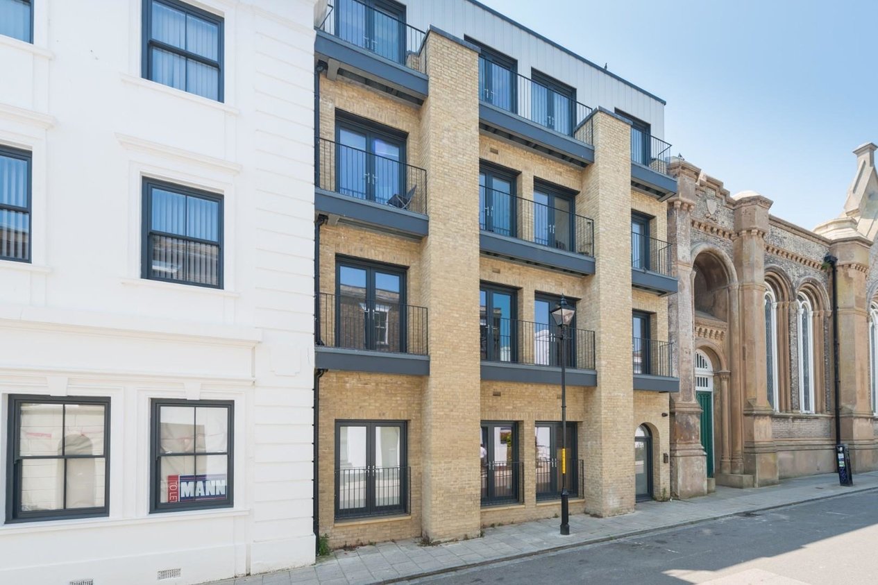 Properties Sold Subject To Contract in Cavendish Street 