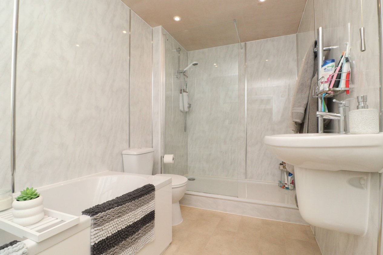 Properties For Sale in Quex View Road Birchington
