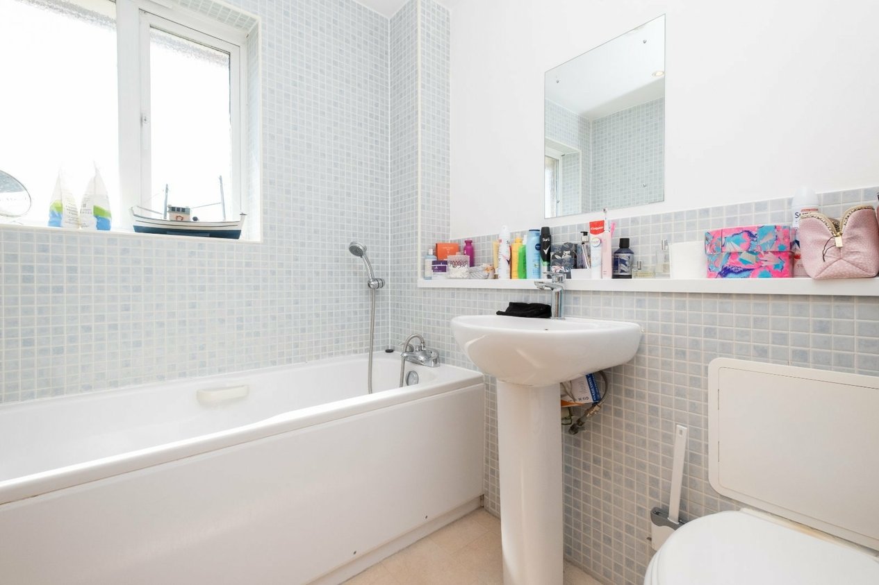 Properties For Sale in Quinneys Place Swalecliffe