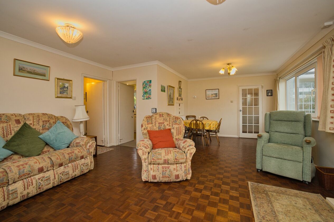 Properties For Sale in Radley Close  Broadstairs