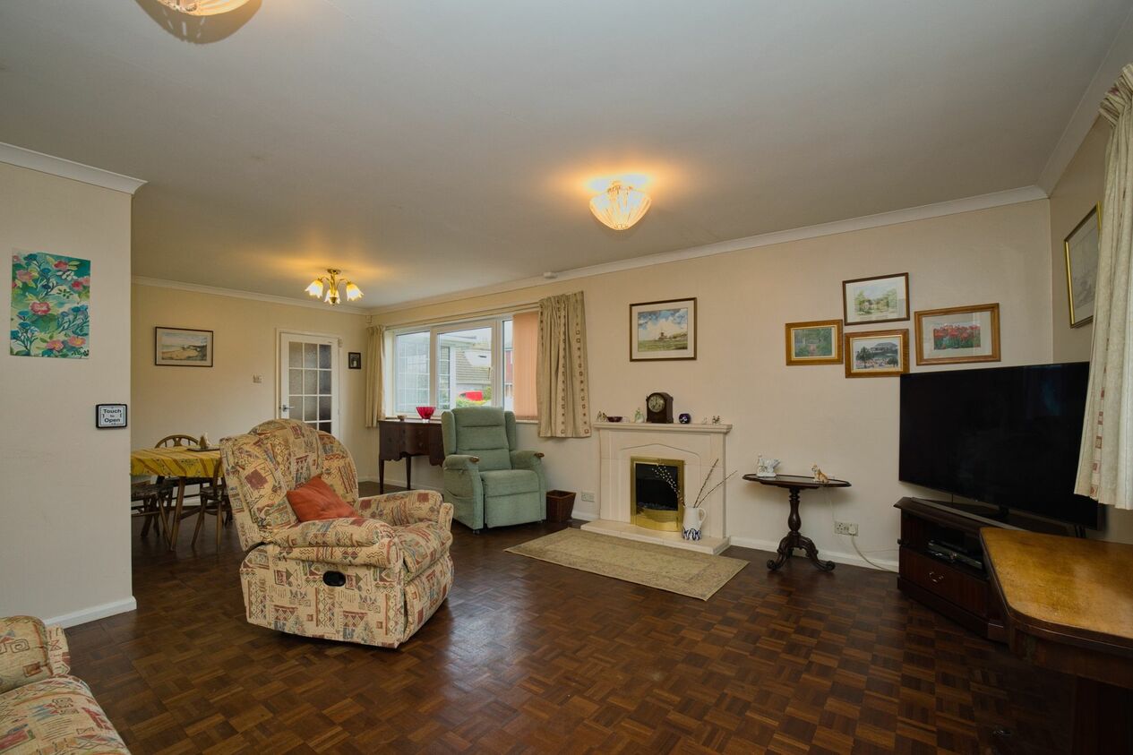 Properties For Sale in Radley Close  Broadstairs
