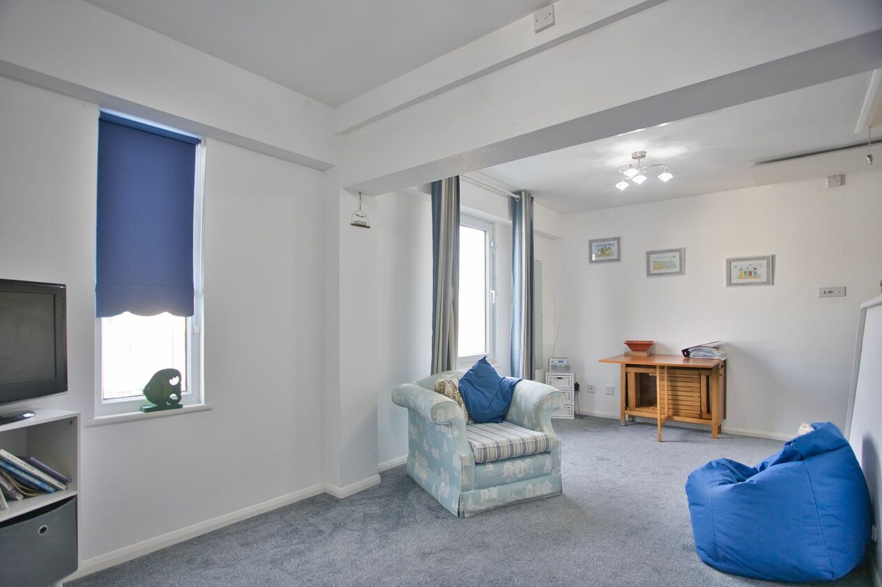 Properties For Sale in Radnor Bridge Road  Eastcliffe Heights Radnor Bridge Road