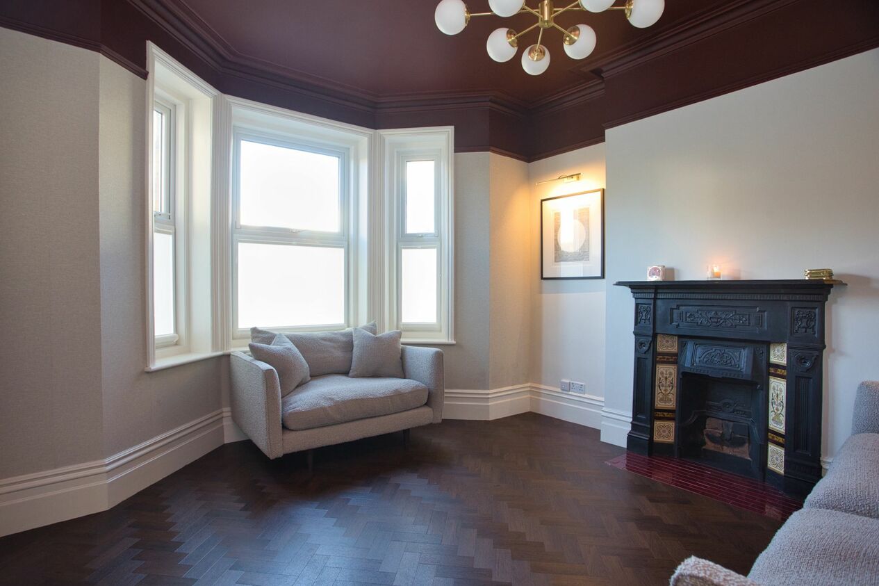 Properties Sold Subject To Contract in Radnor Bridge Road  Folkestone