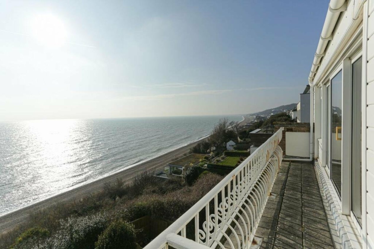 Properties For Sale in Radnor Cliff Folkestone