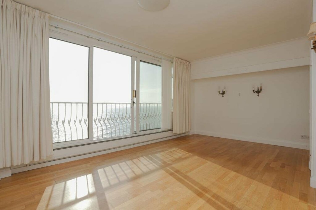 Properties For Sale in Radnor Cliff Folkestone
